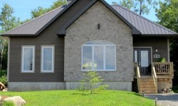 Maison – Traditionnelle / moderne